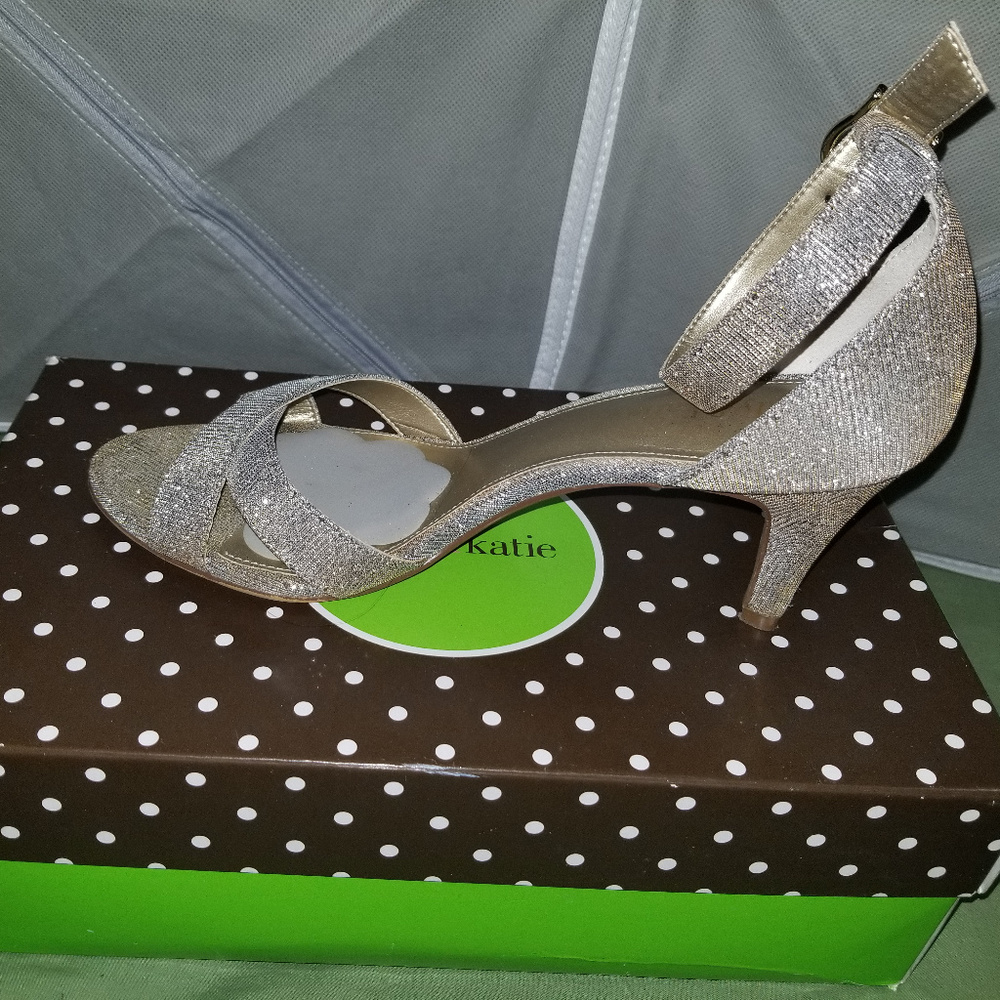 Glitter Pumps